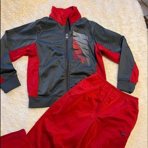 Boys Nike tracksuit set